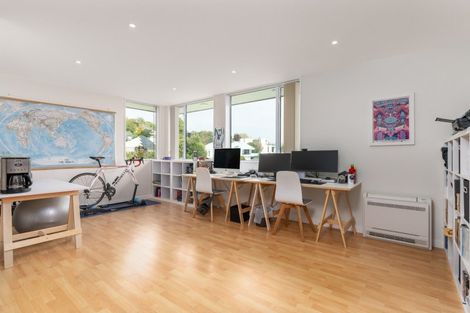 Photo of property in 9 Pembridge Lane, Westmorland, Christchurch, 8025