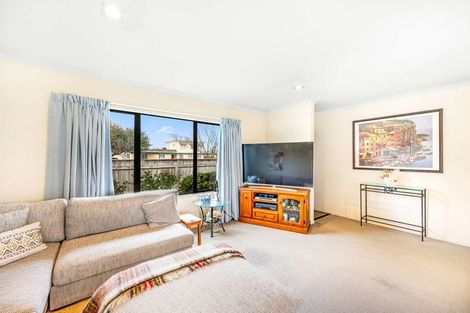 Photo of property in 800 Princes Street, Parkvale, Hastings, 4122