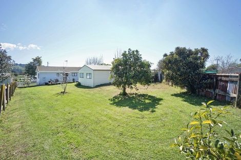 Photo of property in 7 Lowry Road, Te Puke, 3183