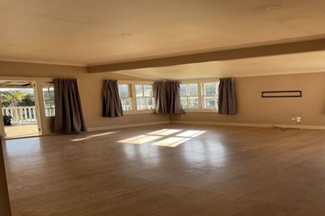 Photo of property in 305 Paparata Road, Bombay, 2675