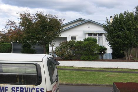 Photo of property in 19 Grande Vue Road, Papatoetoe, Auckland, 2025
