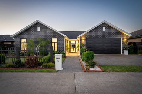 Photo of property in 26 Rose Leigh Drive, Cambridge, 3434