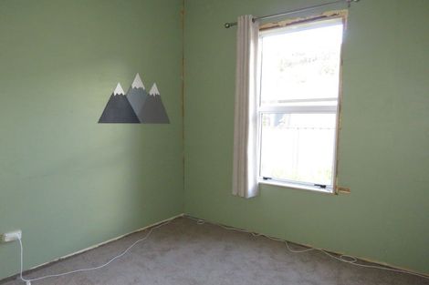 Photo of property in 3 Herald Street, Reefton, 7830