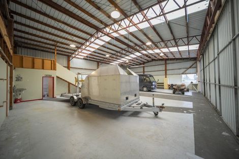 Photo of property in 1127 Te Anau Mossburn Highway, Hillside, Te Anau, 9672