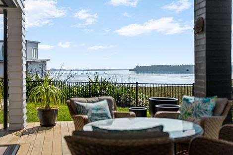 Photo of property in 30 Lakeside Terrace, Omokoroa, 3114
