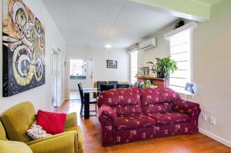 Photo of property in 63 Avondale Road, Taradale, Napier, 4112