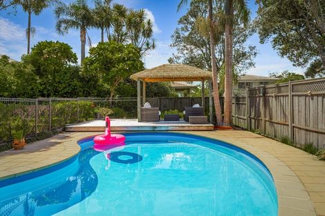 Photo of property in 34 Norwood Road, Bayswater, Auckland, 0622