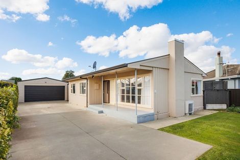 Photo of property in 44 Lancaster Street, Highbury, Palmerston North, 4412