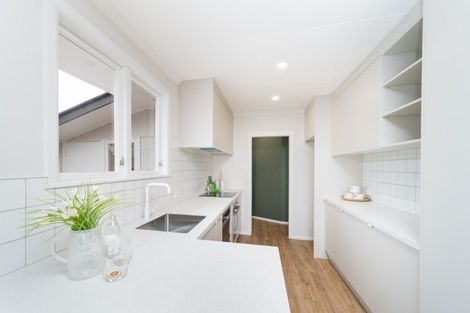 Photo of property in 49 Pitama Road, Awapuni, Palmerston North, 4412