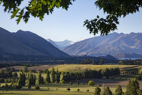 Photo of property in 673 Mount Barker Road, Wanaka, 9382