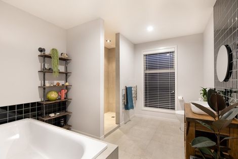 Photo of property in 28 Nikale Street, Cambridge, 3434