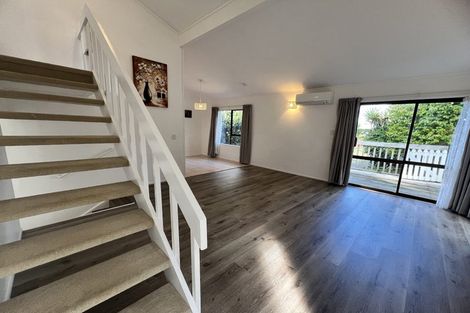 Photo of property in 1/4 Braund Place, Glenfield, Auckland, 0629