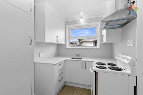 Photo of property in 8 Stamford Grove, Avalon, Lower Hutt, 5011