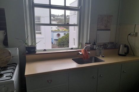 Photo of property in Blythswood Flats, 28/3f Aro Street, Aro Valley, Wellington, 6021