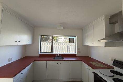 Photo of property in 4 Marece Court, Palmerston North, 4410