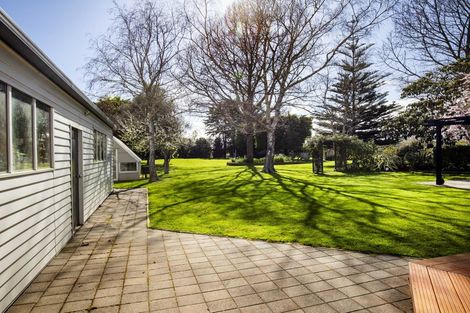 Photo of property in 97 Gear Road, Te Horo, Otaki, 5582
