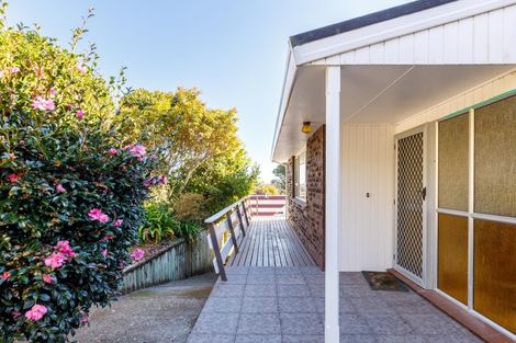 Photo of property in 9 Fairfax Terrace, Frankleigh Park, New Plymouth, 4310