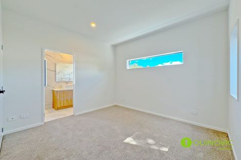 Photo of property in 7c Buisson Glade, West Harbour, 0618