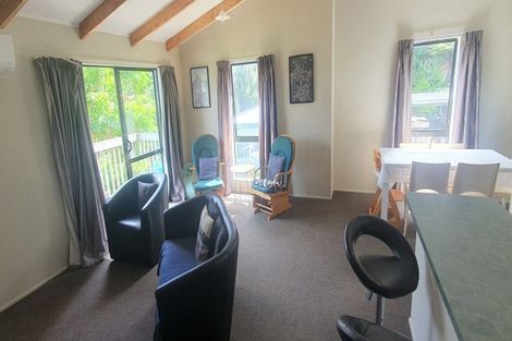 Photo of property in 12 Puketiro Place, Paihia, 0200
