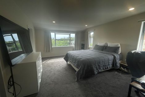 Photo of property in 38a Archers Road, Glenfield, Auckland, 0629