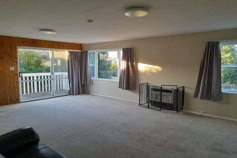 Photo of property in 27 Beauchamp Street, Karori, Wellington, 6012