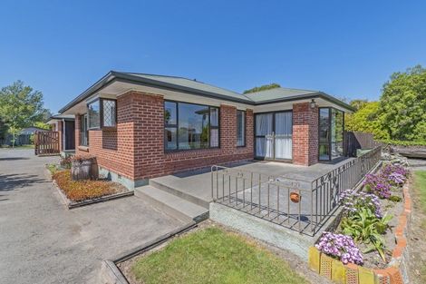 Photo of property in 12 Longden Street, Darfield, 7510