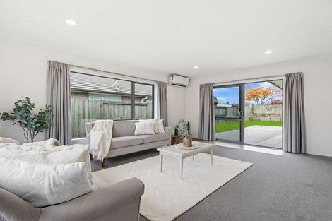 Photo of property in 12 Kipling Crescent, Owhata, Rotorua, 3010