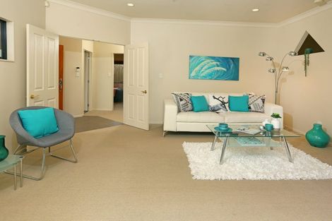 Photo of property in 107a Glendale Road, Glen Eden, Auckland, 0602