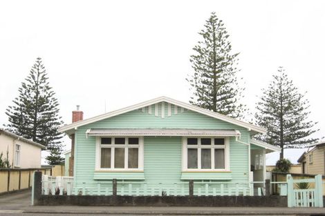 Photo of property in 44 Te Awa Avenue, Te Awa, Napier, 4110