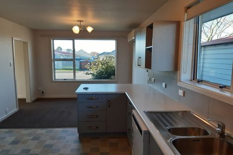 Photo of property in 41 Skerten Avenue, Hornby, Christchurch, 8042