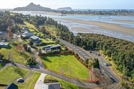 Photo of property in 2 Aldermen Lane, Tairua, 3579