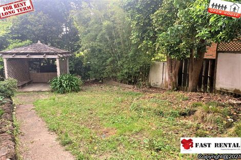 Photo of property in 1/2 Halberg Street, Glenfield, Auckland, 0629