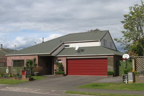 Photo of property in 43 Icarus Place, Sunnybrook, Rotorua, 3015