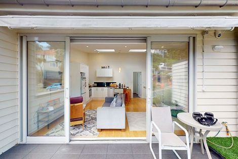 Photo of property in 1c Hungerford Road, Lyall Bay, Wellington, 6022