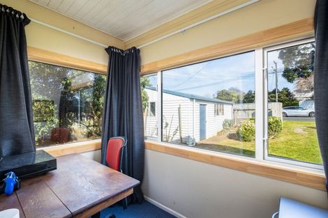 Photo of property in 58 Doralto Road, Frankleigh Park, New Plymouth, 4310