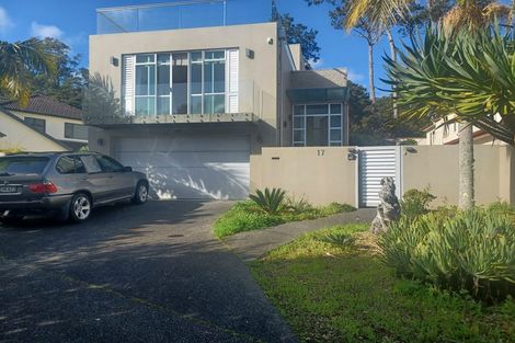 Photo of property in 17 Mansion Court, West Harbour, Auckland, 0618