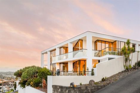 Photo of property in 114 West Hoe Heights, Orewa, 0931