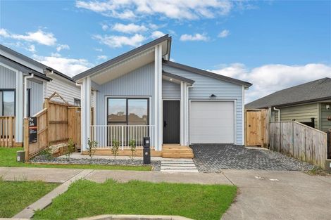Photo of property in 11 Cronshaw Road, Karaka, Papakura, 2113