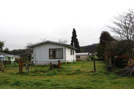 Photo of property in 46 Munson Street, Reefton, 7830