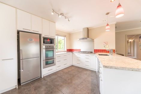 Photo of property in 140 Awamoa Road, Holmes Hill, Oamaru, 9492
