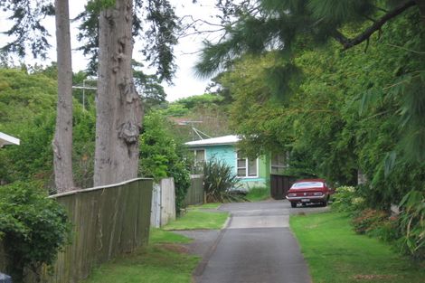 Photo of property in 2/13 Titchener Street, New Lynn, Auckland, 0600