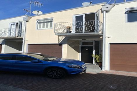 Photo of property in 6 Waghorne Street, Ahuriri, Napier, 4110