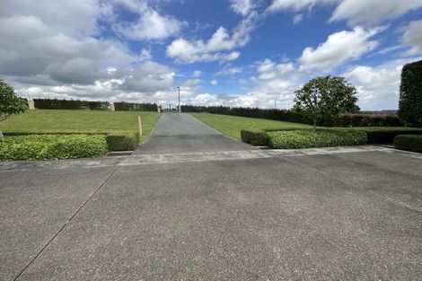 Photo of property in 35 Hayfield Way, Karaka, Papakura, 2113