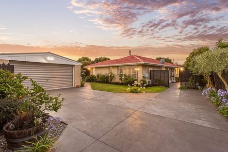 Photo of property in 29 Wades Avenue, Saint Martins, Christchurch, 8022