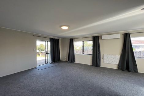 Photo of property in 8 Pringle Place, Nawton, Hamilton, 3200