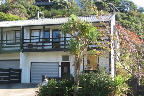Photo of property in 107a Churton Drive, Churton Park, Wellington, 6037