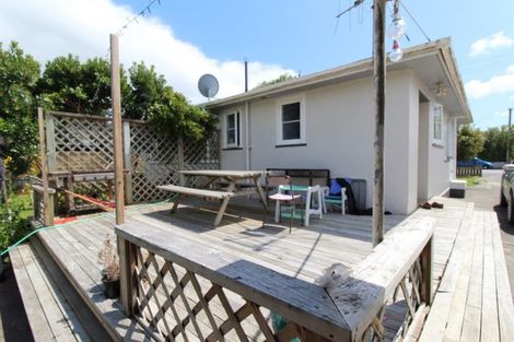 Photo of property in 37 Mangahao Road, Pahiatua, 4910