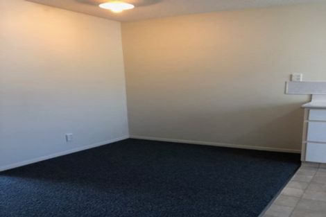 Photo of property in 3/19 Whitmore Street, Edgeware, Christchurch, 8013