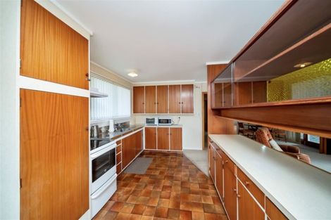 Photo of property in 11 Puriri Street, Hawera, 4610