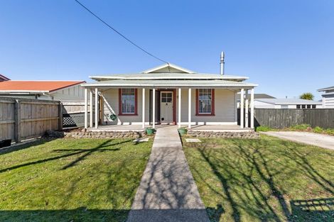 Photo of property in 15 Fairs Road, Milson, Palmerston North, 4414